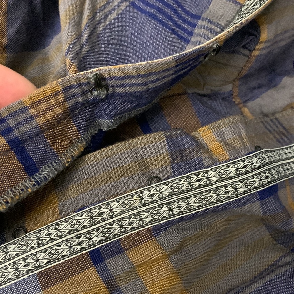 Roxy Shirt - Picture 4 of 6